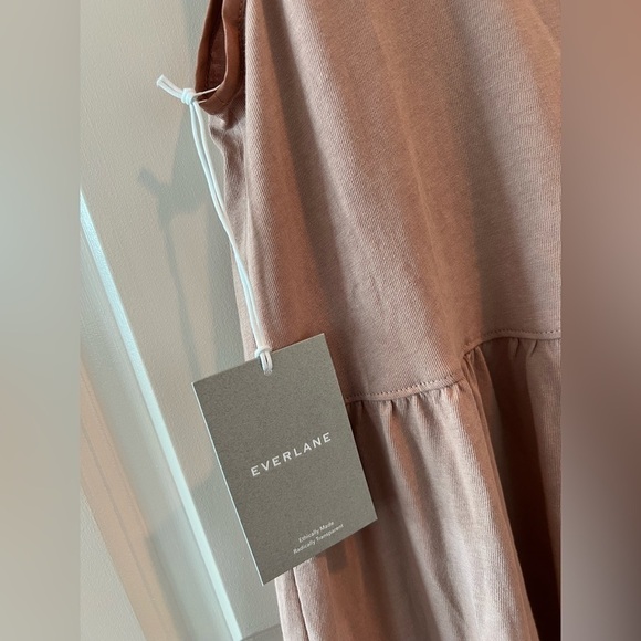 Everlane The Weekend Tiered Dress NWT - Picture 12 of 15